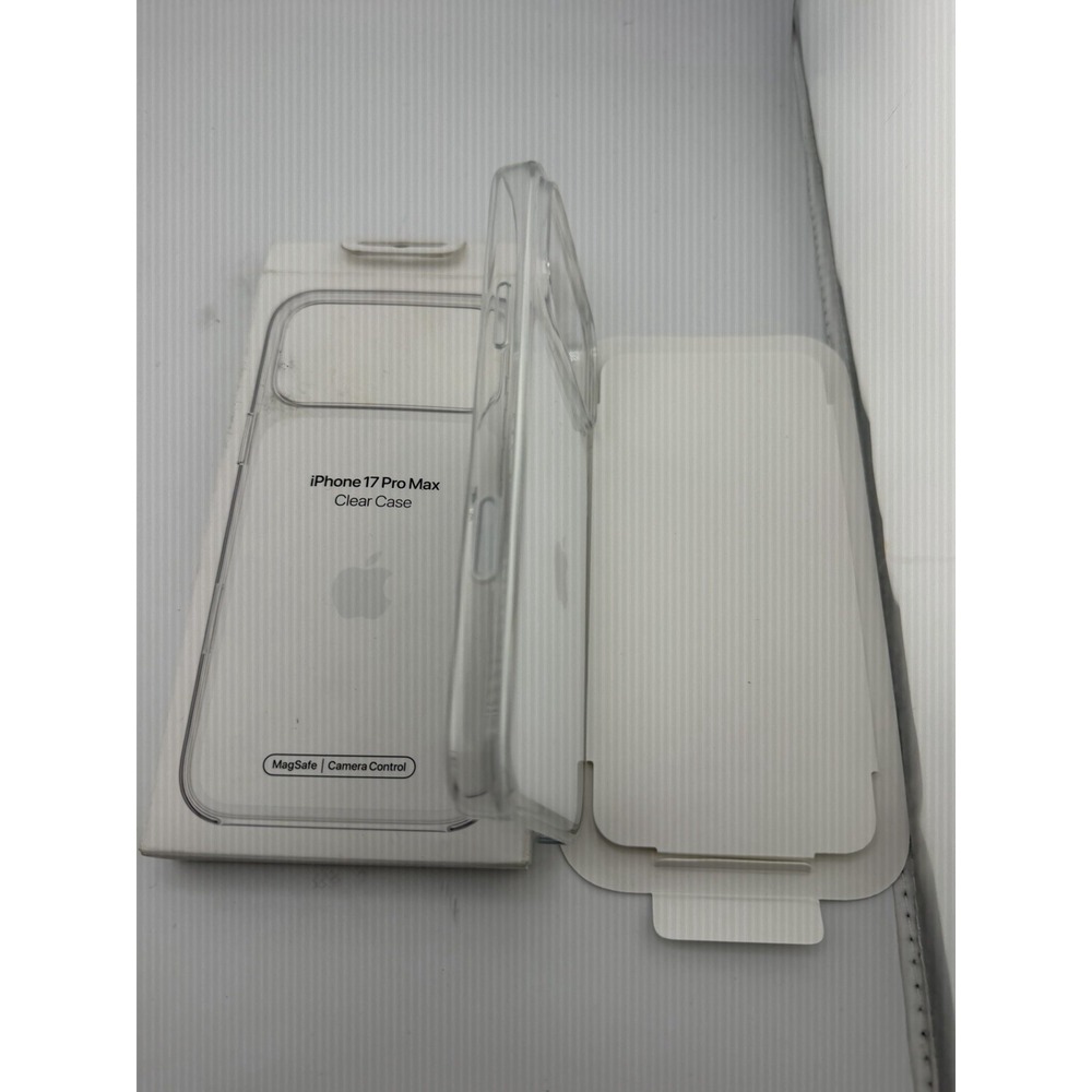 Apple iPhone 17 Pro Max Clear Case w/ Magsafe MGFW4LL/A - Clear - Picture 4 of 9